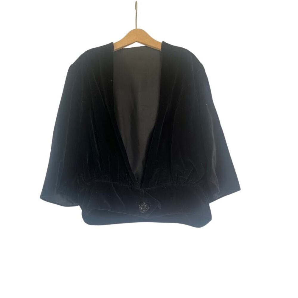 Vintage Black Velvet Cropped Evening Jacket 3/4 Sleeve Statement Button